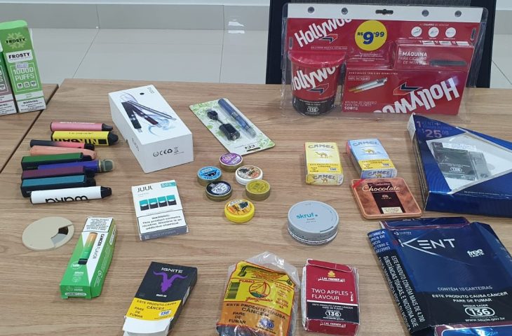 Com nicotina salinizada, dispositivos eletrônicos para fumar são preocupação crescente de saúde pública. Apesar da proibição, podem ser facilmente encontrados trazendo riscos à saúde